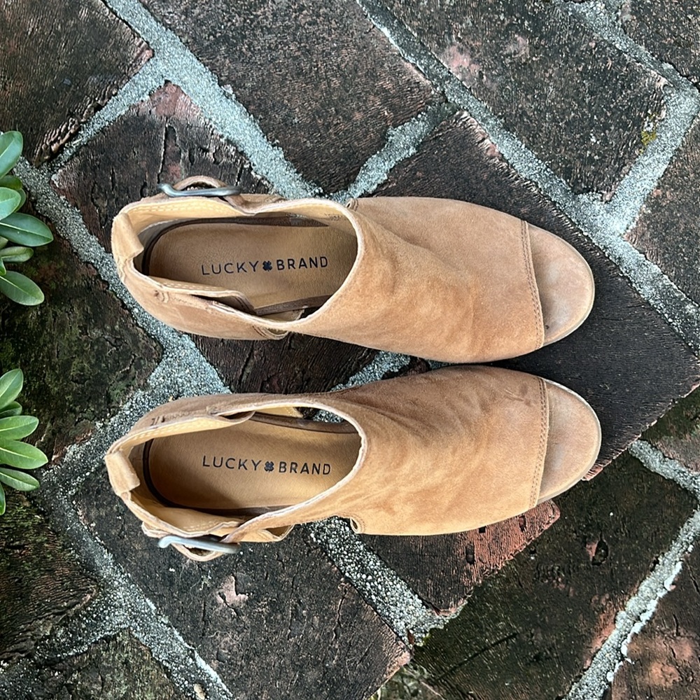 Lucky brand Oona tan boot size 8 - Picture 2 of 10